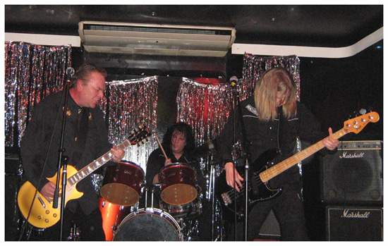 The Machines - Live at Bar Lambs, Westcliff - 22.12.07