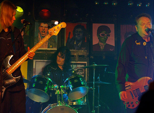 Machines - Live at Chinnery's, 15.03.07 