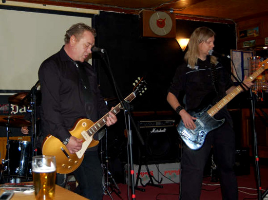The Machines - Live at Esquires (Danny's Bar), Bedford - 12.04.08 