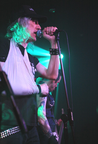 The Vibrators - Live at The Bridgehouse 2, London - 05.04.08