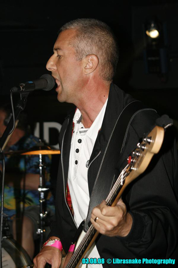 Shag Nasty - Live at The BridgeHouse 2, Canning Town, London - 03.08.08