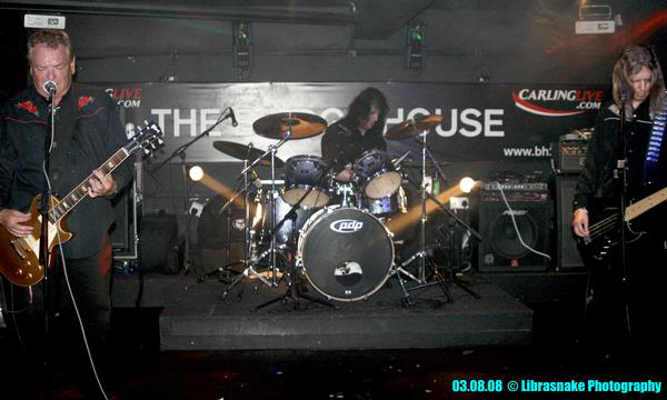 The Machines - Live at The BridgeHouse 2, Canning Town, London - 03.08.08