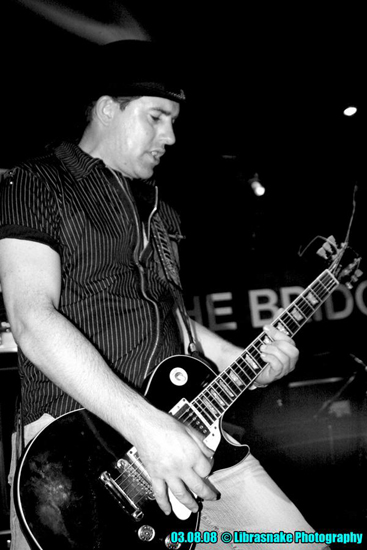 The Duel - Live at The BridgeHouse 2, Canning Town, London - 03.08.08