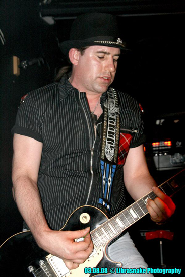 The Duel - Live at The BridgeHouse 2, Canning Town, London - 03.08.08