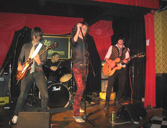 Bubblegum Screw - Live at The Cavendish Arms, London - 27.06.08