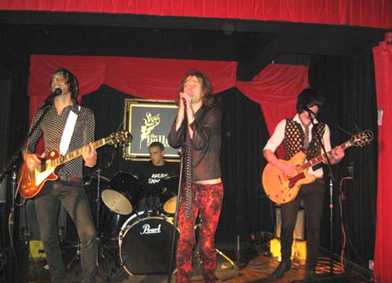 Bubblegum Screw - Live at The Cavendish Arms, London - 27.06.08