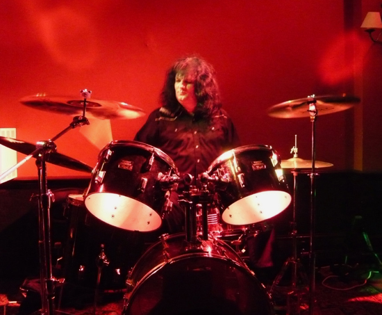 The Machines - Live at Finnegan's Wake, Ealing, London - 12.07.08