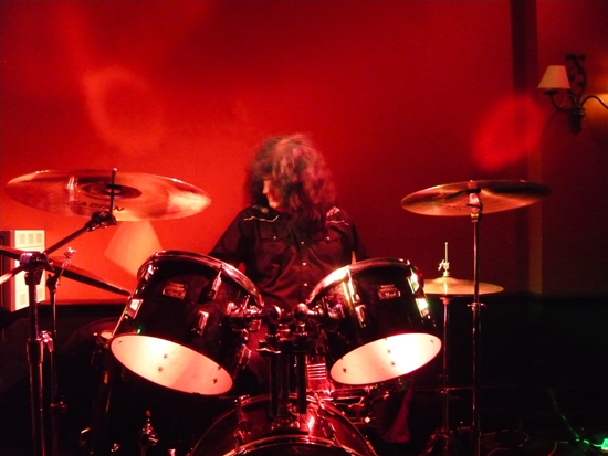 The Machines - Live at Finnegan's Wake, Ealing, London - 12.07.08