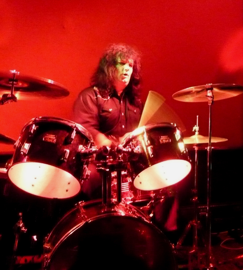 The Machines - Live at Finnegan's Wake, Ealing, London - 12.07.08