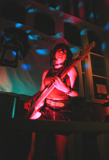 Girls on Top - Live at The Old Ticket Hall, Windsor - 26.07.08