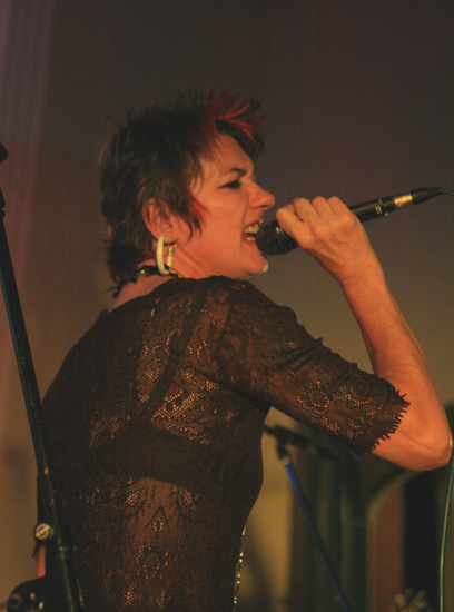 Girls on Top - Live at The Old Ticket Hall, Windsor - 26.07.08