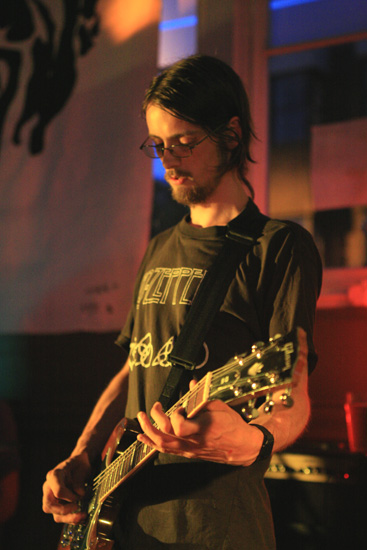 Kingdom Waits - Live at The Old Ticket Hall, Windsor - 26.07.08