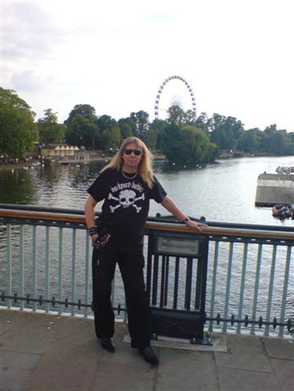 The Machines - Live at The Old Ticket Hall, Windsor - 26.07.08 - Stephen Reddihough in Windsor