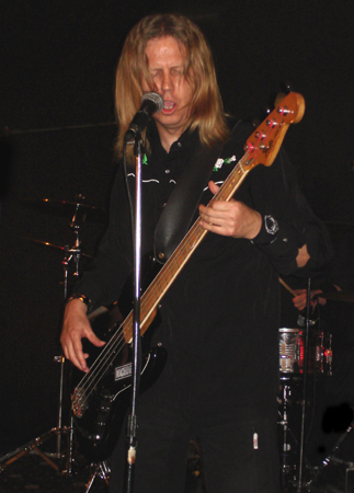 The Machines - Live at The Pier Music Venue, Clacton - 14.07.07