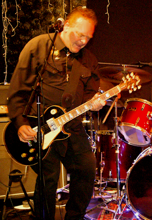 The Machines - Live at The Ship, Leigh-on-Sea - 05.07.07