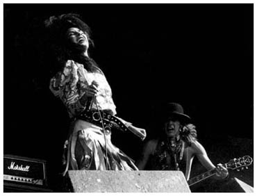 The Cherry Bombz - Live at The Reading Festival - 24.08.86 